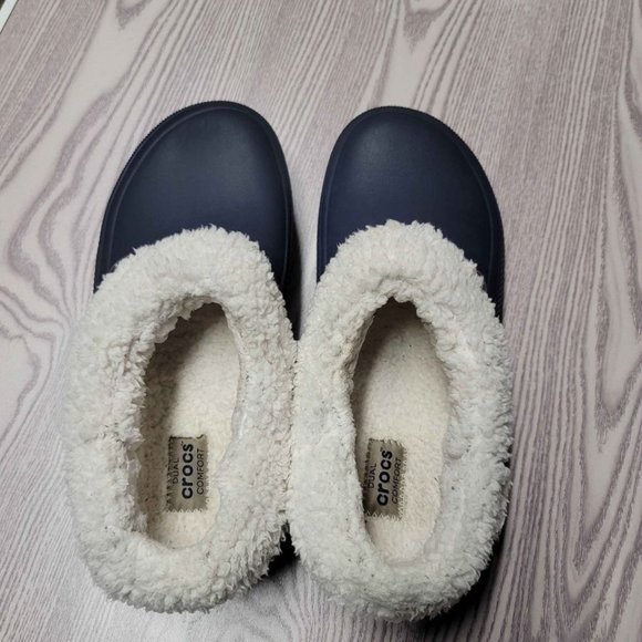 CROCS Other - Crocs dual comfort